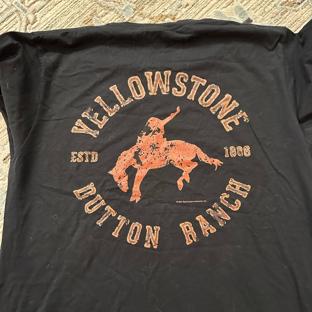 Yellowstone T-shirt, Size L